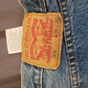 Levi 501 button fly jeans waist 31 length 30